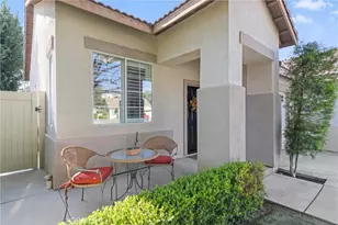 43071 Maidstone Ct, Temecula, CA 92592 - Photo 3