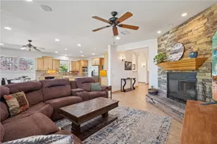 41810 Lakefront, Aguanga, CA 92536 - Photo 13