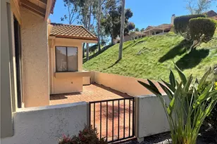 12855 Via Moura, San Diego, CA 92128 - Photo 3