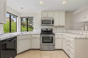 12855 Via Moura, San Diego, CA 92128 - Photo 19