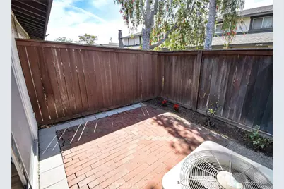 22346 Harbor Ridge Lane #4, Torrance, CA 90502 - Photo 33