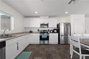 29443 Canteen, Winchester, CA 92596 - Photo 11