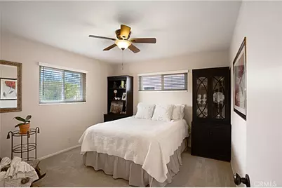 1221 W Mayberry Avenue, Hemet, CA 92543 - Photo 29