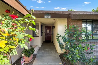 41257 Plumrose, Hemet, CA 92544 - Photo 5