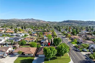 41257 Plumrose, Hemet, CA 92544 - Photo 39