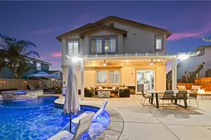 30142 Lamplighter Ln, Menifee, CA 92584 - Photo 9