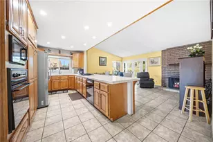 856 Golden Prados, Diamond Bar, CA 91765 - Photo 21