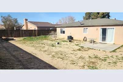 10611 Plainfield, Adelanto, CA 92301 - Photo 19