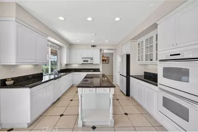 45339 Tiburcio, Temecula, CA 92592 - Photo 19