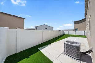 5117 Hoss, Hemet, CA 92545 - Photo 39