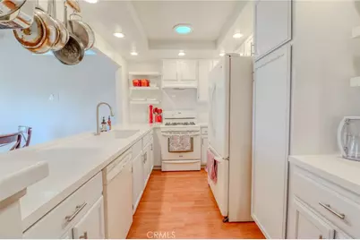 30630 Southern Cross Road, Temecula, CA 92592 - Photo 13