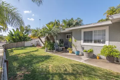 403 Foussat, Oceanside, CA 92054 - Photo 7