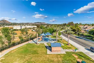 32445 Stonewood Way, Lake Elsinore, CA 92530 - Photo 63