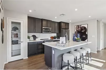 15563 April Dawn Way #1, Fontana, CA 92336 - Photo 5