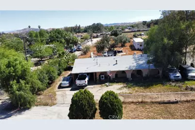 22401 Ellis Avenue, Perris, CA 92570 - Photo 33