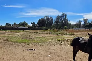 22401 Ellis Ave, Perris, CA 92570 - Photo 29