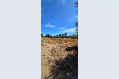 22401 Ellis Avenue, Perris, CA 92570 - Photo 25