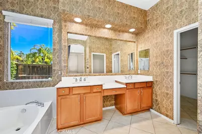 26764 Kingwood, Murrieta, CA 92563 - Photo 25