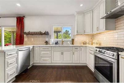 2367 Deerhorn Dr, Riverside, CA 92506 - Photo 31