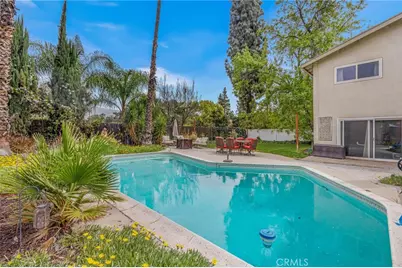 2367 Deerhorn Dr, Riverside, CA 92506 - Photo 9