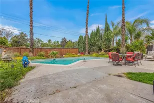 2367 Deerhorn Dr, Riverside, CA 92506 - Photo 11