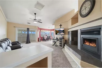 12035 Barbet, Phelan, CA 92371 - Photo 15