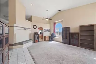 12035 Barbet, Phelan, CA 92371 - Photo 7