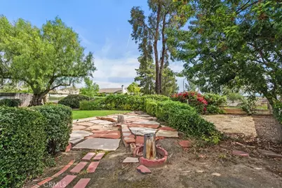 39622 Cedarwood Dr, Murrieta, CA 92563 - Photo 31