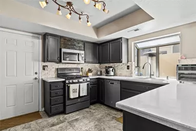 24510 Camino Mirabella, Murrieta, CA 92562 - Photo 21