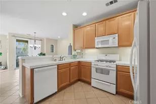 28410 Socorro St, Murrieta, CA 92563 - Photo 11