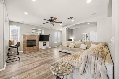 30196 Meadow Oaks Street, Menifee, CA 92585 - Photo 11