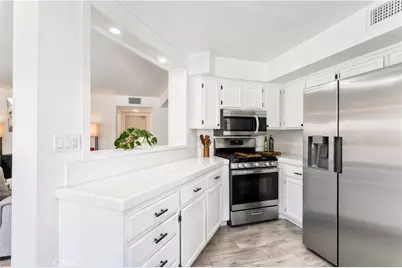 24550 Camino Meridiana, Murrieta, CA 92562 - Photo 15