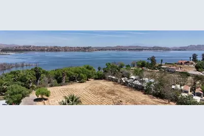 32989 Macy, Lake Elsinore, CA 92530 - Photo 3