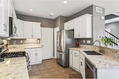 5759 Mapleview Drive, Jurupa, CA 92509 - Photo 3