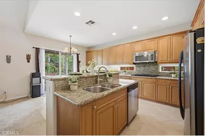 37052 Almond, Murrieta, CA 92563 - Photo 7