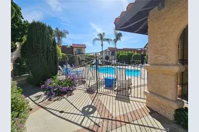 1711 Grismer Avenue #52, Burbank, CA 91504 - Photo 65
