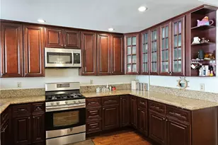 1711 Grismer Ave, Burbank, CA 91504 - Photo 21