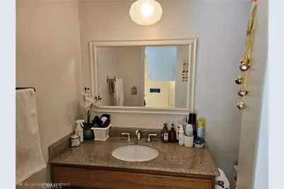 1711 Grismer Avenue #52, Burbank, CA 91504 - Photo 29