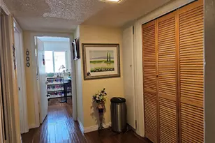 1711 Grismer Ave, Burbank, CA 91504 - Photo 35