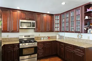 1711 Grismer Ave, Burbank, CA 91504 - Photo 23