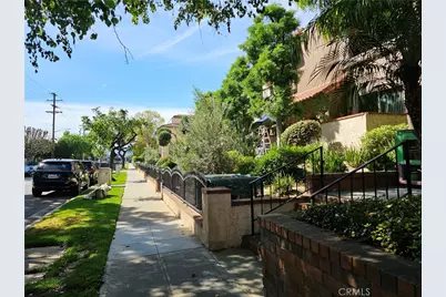 1711 Grismer Avenue #52, Burbank, CA 91504 - Photo 57