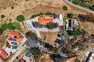 1638 Scooter Ln, Fallbrook, CA 92028 - Photo 5