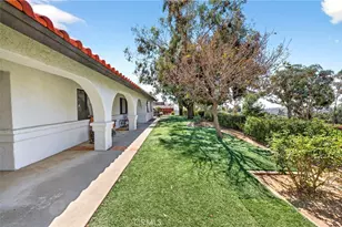 1638 Scooter Ln, Fallbrook, CA 92028 - Photo 7