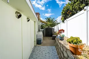 24014 Manresa Ct, Murrieta, CA 92562 - Photo 43