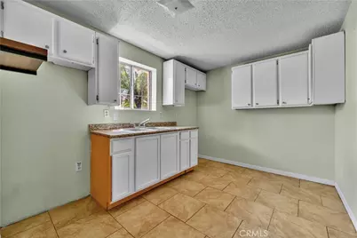 36806 Meadowview Court, Palmdale, CA 93552 - Photo 11