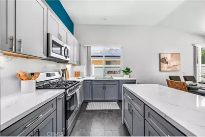 27432 Cobble, Corona, CA 92883 - Photo 17