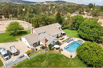 38500 Calle Pimienta, Murrieta, CA 92562 - Photo 59