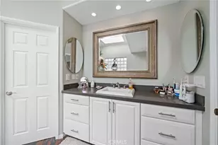 39004 Knollview Cir, Cathedral City, CA 92234 - Photo 19