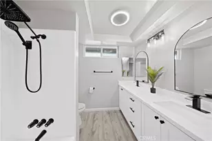 466 S Wellington Rd, Orange, CA 92869 - Photo 21