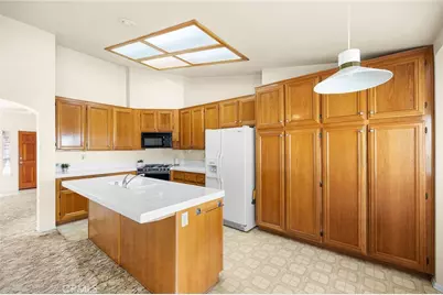 39555 Glenwood Court, Murrieta, CA 92563 - Photo 17